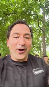 Evan Farough's Instagram, Twitter & Facebook