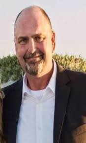 Danielle Hays's Instagram, Twitter & Facebook