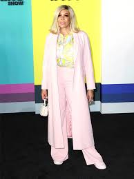 Maybe you would like to learn more about one of these? Wendy Williams Mother Dead Host Says Mom Shirley Passed Weeks Ago Hollywood Life