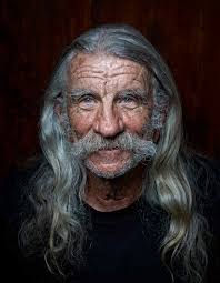 Thick-billed parrots have a long history in Arizona. The first documented  sighting occurred in 1583, and the last took place in