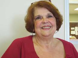 Blunt stepping down from UWBC