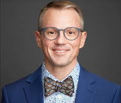 Douglas Stokes's Instagram, Twitter & Facebook