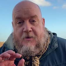 SNACK HACKER with GEORGE EGG. Vol3 Ep3. Prawn Cocktail. #filetofish  #prawncocktail #mcdonaldshack #snacks #easyrecipes #prawn #snackhack  #snackhacker