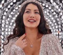 Anoushka nara giltsoff (born in february 1973; Anoushka Nara Giltsoff Bio Age Height Parents Husband Daughters Net Worth 2021