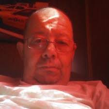 Danny Bacon (@dbacon262)