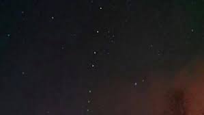 Ce nom était courant dans l'ancien testament et à l'époque de la naissance de jésus. Ni Ovni Ni Pere Noel Qu Etaient Ces Points Lumineux Apparus Dans Le Ciel De Noel