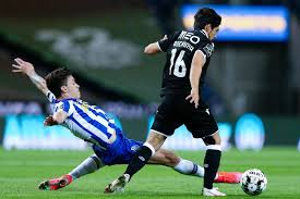 J'aime le football donc j'aime l'ol (logique) j'aime pas les stephanois. Fc Porto 1 0 Guimaraes Dragao Already Sees Sporting On The Horizon Zap Sports Prime Time Zone