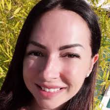 mountainretreatspa.com |