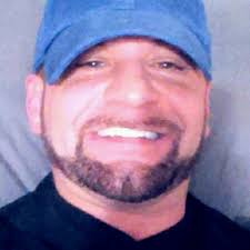 Tyler Thornton (@TylerT_KC)