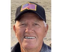 Leslie Gilmore's Instagram, Twitter & Facebook