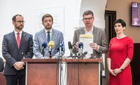 V čele nsz stojí nejvyšší státní zástupce pavel zeman. Nejvyssi Statni Zastupce Musi Byt Nezavisly Na Politicke Moci Top 09 Predlozila Novelu Zakona Top 09
