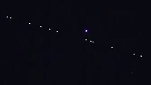 Emiliano kargieman es el fundador de satellogic, una firma que busca democratizar el acceso de los países al espacio y ya puso en órbita 10 nanosatélites. De Que Se Trata El Extrano Tren Espacial Que Atraveso El Cielo Argentino Infobae