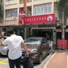 Should you like to spice up your life, their uncle foo's fiery crab burger might be the fire you need in your life. Uncle Crab Shah Alam Selangor