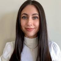 Katherine Romo's Instagram, Twitter & Facebook