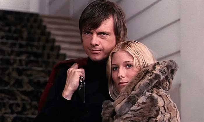 MOVIE REVIEW: DAUGHTERS OF DARKNESS (1971) - OUTBURN ONLINE