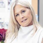 Jennifer Altmeyer's Instagram, Twitter & Facebook