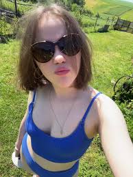 Sara Aleksova Russian Babe