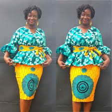 Voir plus d'idées sur le thème mode africaine femme, mode africaine robe longue, mode africaine robe. Selection Chic Wax Pour Eglise Chretienne En Beaute African Clothing Holiday Dresses Women African Fashion