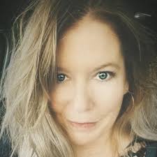 Lee Salzman's Instagram, Twitter & Facebook