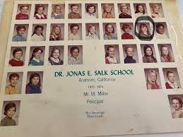 Who else attended Sunkist Elementary, Sycamore Jr High, and Katella High?