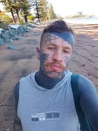 Hi, could someone help me with moustache advice please? Making a gnome with  the wood ring and beard. I'd like to add a moustache (sure I've seen a  tutorial somewhere) but just