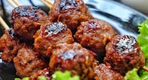 Semua warga yang keracunan mendapatkan pertolongan medis dan dirawat inap baik di puskesmas simpang ulim dan di rumah sakit zubir mahmud di idi, kata. Gurih Manis Pedas Bakso Bakar Madu Rasanya Bikin Rindu