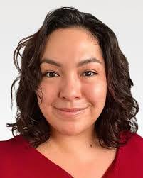 Carissa Mendez's Instagram, Twitter & Facebook