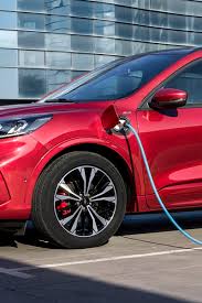 Ford Kuga Toutes Les Photos De La Troisieme Generation Ford Suv Affichage Tete Haute