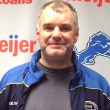 ben brook (@bunj1967)