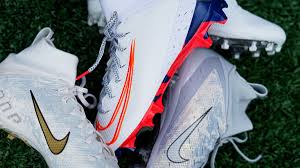 We researched the top football cleats for all types of players and games. What Are The Differences Between Types Of Cleats