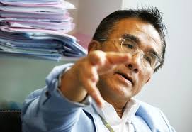 Bickering brothers: The Tiens, Hong Kong's famous political siblings, go  head to head