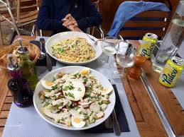 La Passerelle Neuilly Sur Seine 27 Bis Boulevard Du General Leclerc Menu Prix Restaurant Avis Reservations Tripadvisor