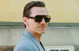 I den svenske serie 'Snabba Cash' portrætterer Alexander Abdallah en ny  type gangster