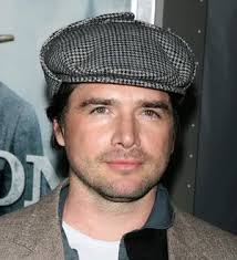 MATTHEW SETTLE CONFIRMS WIFE SPLIT