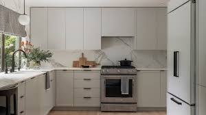 With our cupboard and tile paints, taking your kitchen from looking old and dated to fresh and modern doesn't need to cost a lot. 6 Ways To Give Your Kitchen A Makeover On Any Budget King5 Com
