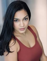 Maria Boynton's Instagram, Twitter & Facebook