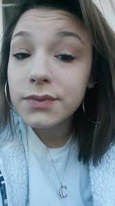 Amanda Zeis's Instagram, Twitter & Facebook