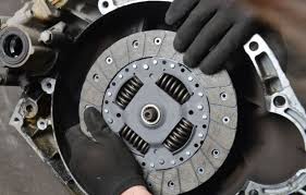 How do you reset your transmission? 7 Things To Avoid When Driving A Manual Rac Drive