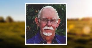 Andrew Gawlik's Instagram, Twitter & Facebook