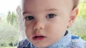 L'uomo ha chiesto di poter vedere il bambino di tre anni morto tragicamente nella giornata. Morto Ad Appena 2 Anni Dopo Il Ricovero In Ospedale L Autopsia Scagiona I Sanitari