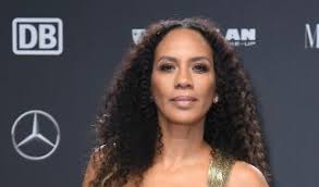 21+ schön bilder mantel haus kaiser hannover : Barbara Becker Privat So Lebt Der Let S Dance Star Nach Der Trennung Von Ihrem Freund News De