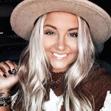 Leah Kate Melton (@leahkmelton)