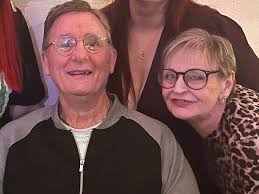 Fundraiser for Lynda Tonks by Laura Atkinson : Falcon's bucket list