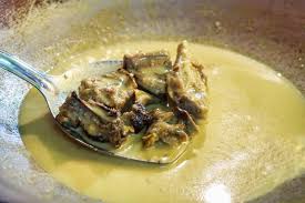 See more of daging salai masak lomak cili api on facebook. Teraso Salai Masak Lemak Cili Api Enak Di Kampung Baru Kl Lovely Bee