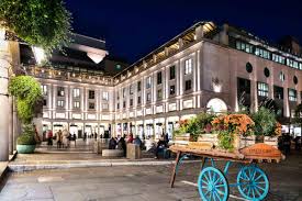 Firmdale hotels comprises 10 hotels and 8 bars and restaurants in london and new york, each individually designed and decorated by kit kemp. Covent Garden London Your Guide To The Best Luxury Shopping London Evening Standard Evening Standard