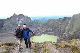 Kediri juga memiliki taman hiburan yang indah. Gunung Kelud Kediri Rute Ke Lokasi Dan Tarif Masuk 2021