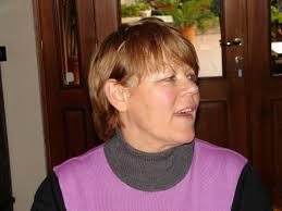 Véronique MARINIELLO ARNAUD (ARNAUD), 72 ans (AVERSA, NAPLES)