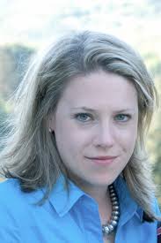 Sarah Scully's Instagram, Twitter & Facebook