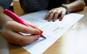 Redactează un eseu de minimum 400 de cuvinte, în care să prezinţi. Bacalaureat 2018 Sesiunea De ToamnÄƒ Subiecte È™i Barem La Istorie Click Mobile