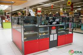 Era shopping park oradea occupies a total surface of 180,168 sqm and required a eur 80 million investment. Cheia Potrivita La Era Park Oradea S A Deschis Silca
